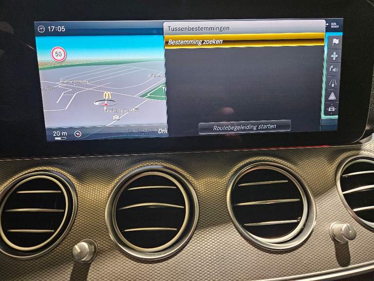 Mercedes-Benz Mercedes-Benz