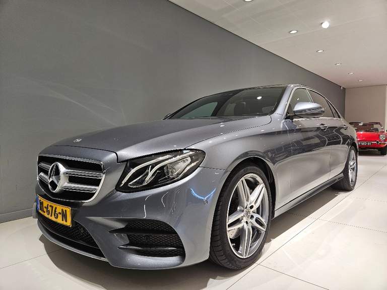 Mercedes-Benz Mercedes-Benz