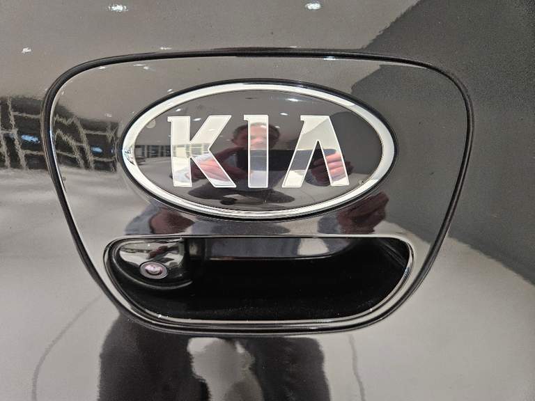 Kia Kia