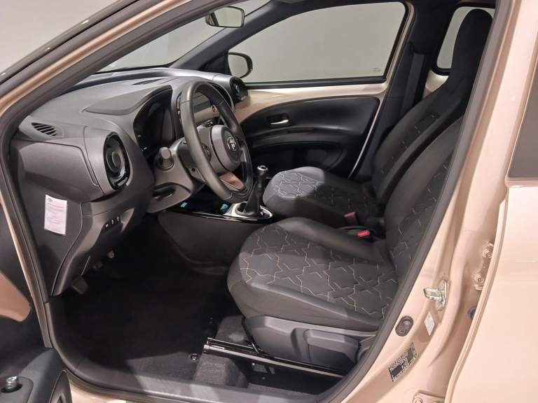 Toyota Toyota