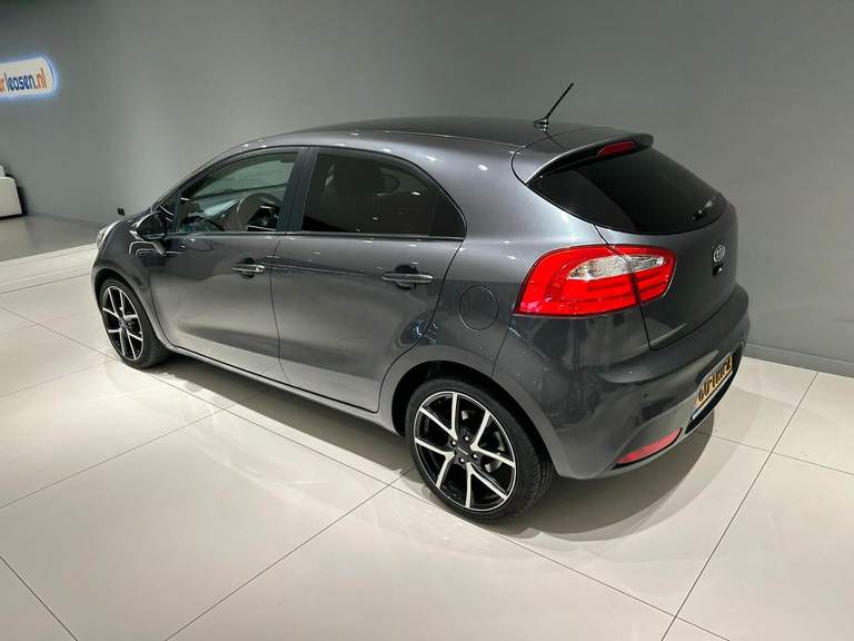 Kia