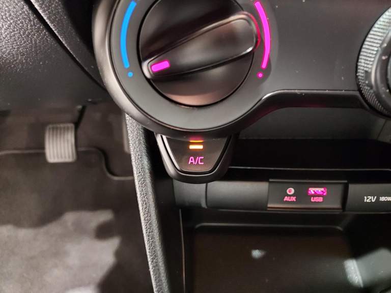 Kia Kia