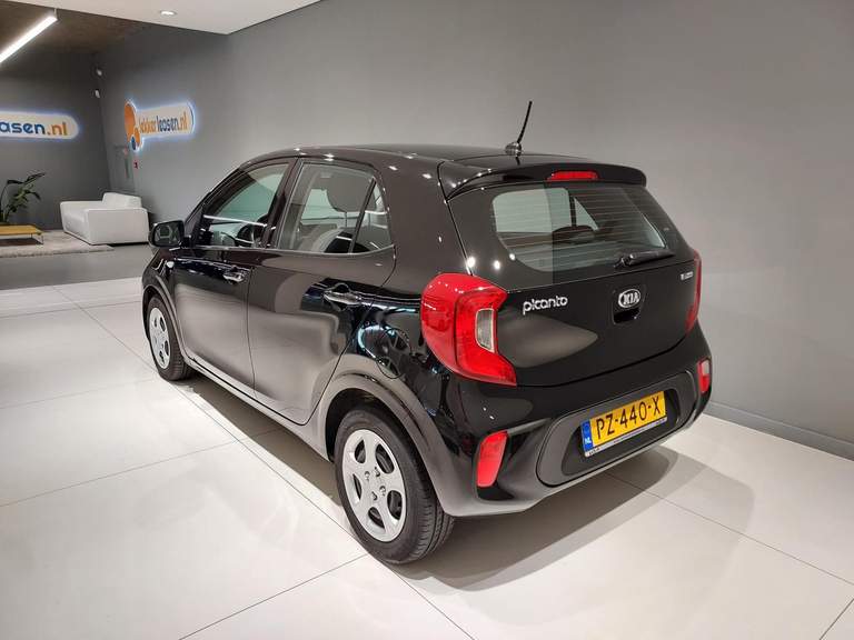 Kia Kia