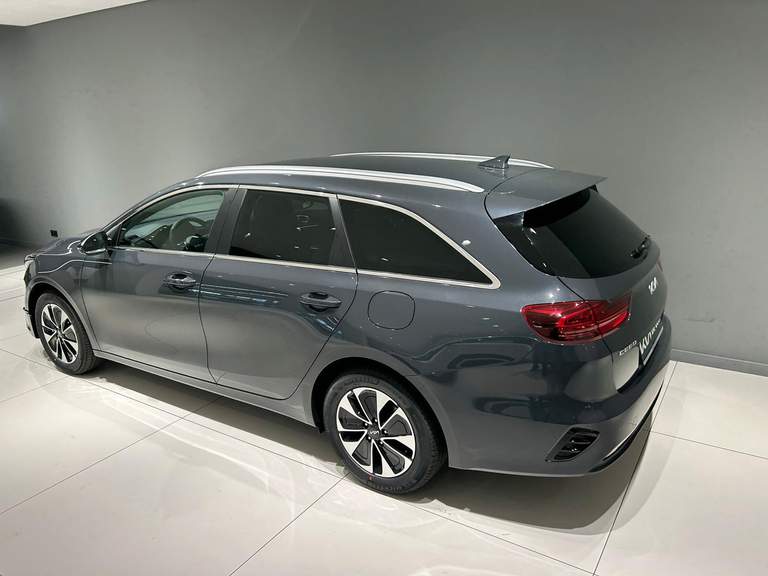 Kia Kia