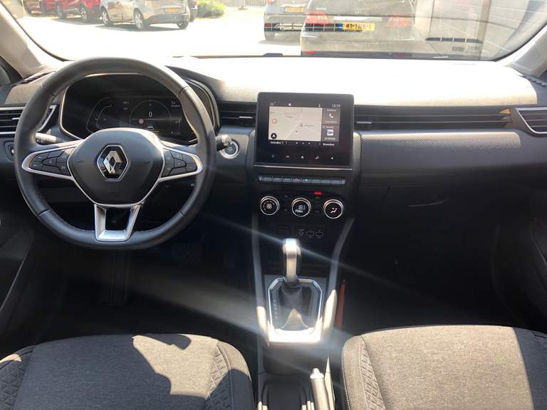 Renault Renault