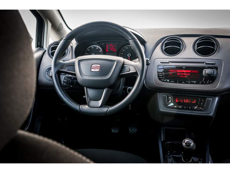SEAT SEAT