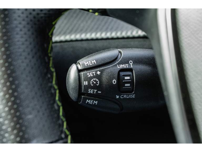 Peugeot Peugeot