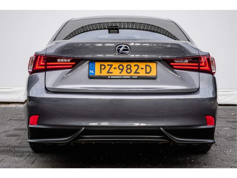 Lexus Lexus