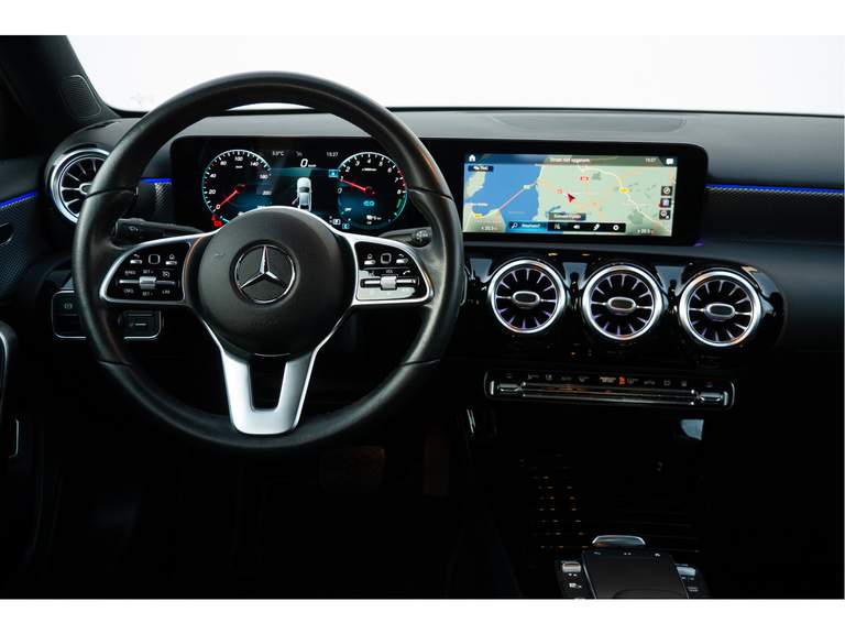 Mercedes-Benz Mercedes-Benz