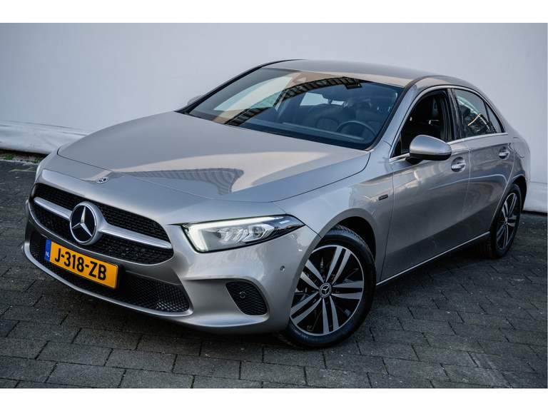 Mercedes-Benz Mercedes-Benz