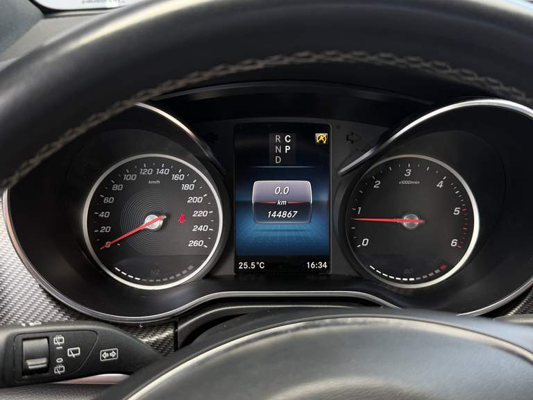 Mercedes-Benz Mercedes-Benz