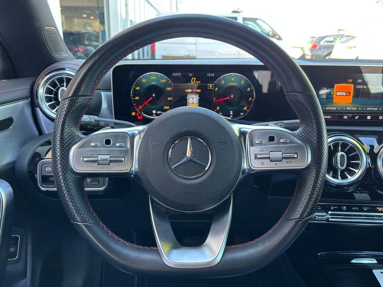 Mercedes-Benz Mercedes-Benz