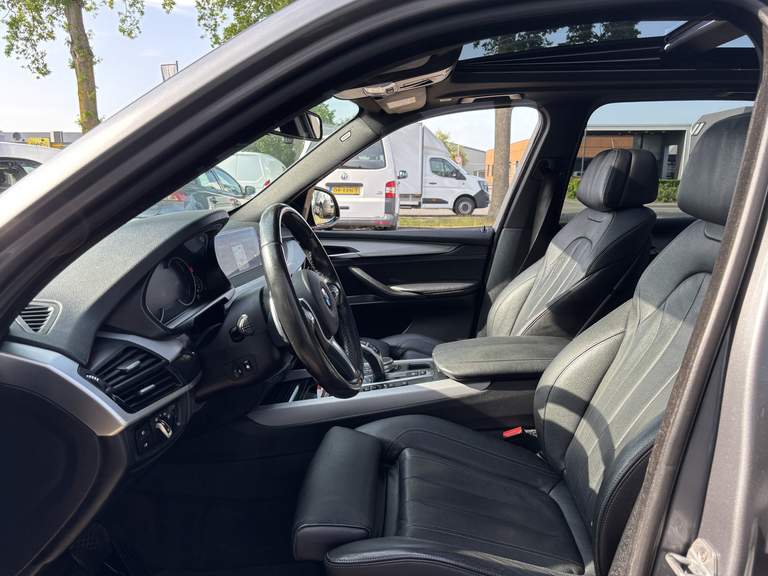 BMW BMW