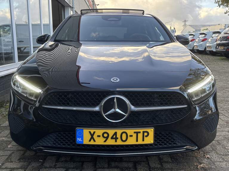 Mercedes-Benz Mercedes-Benz