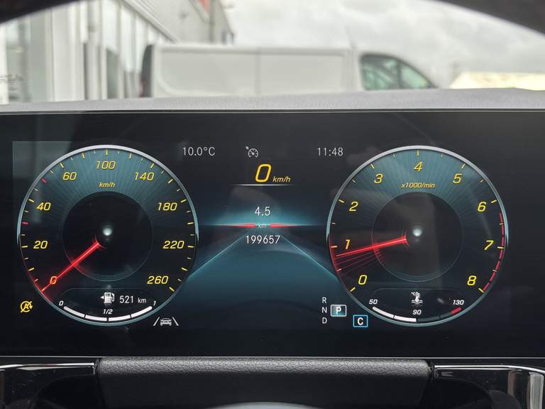 Mercedes-Benz Mercedes-Benz