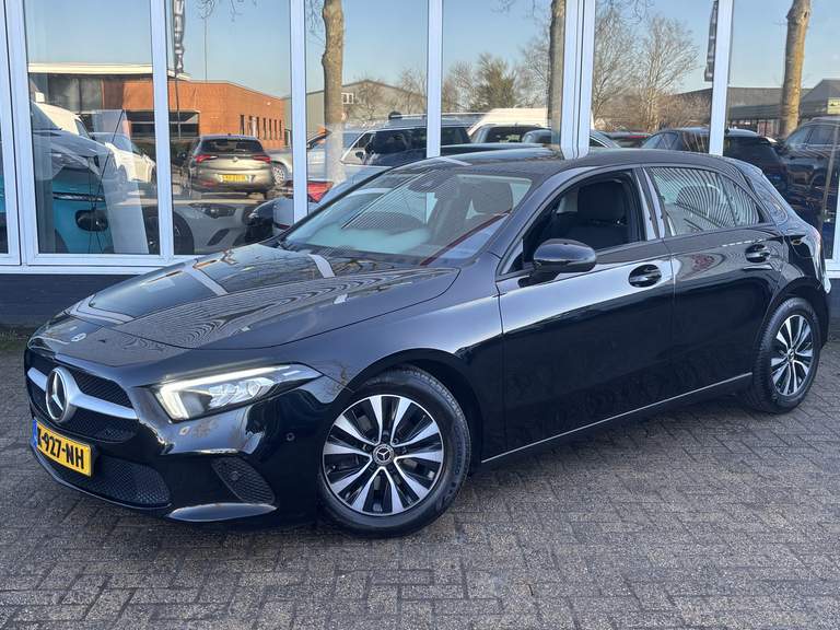 Mercedes-Benz Mercedes-Benz