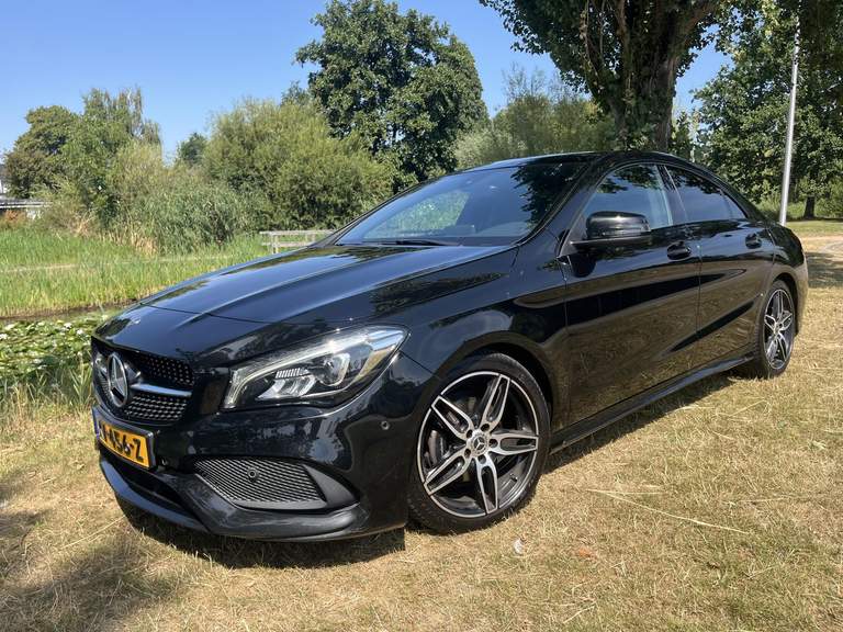 Mercedes-Benz Mercedes-Benz