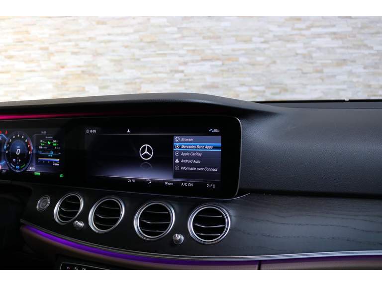 Mercedes-Benz Mercedes-Benz