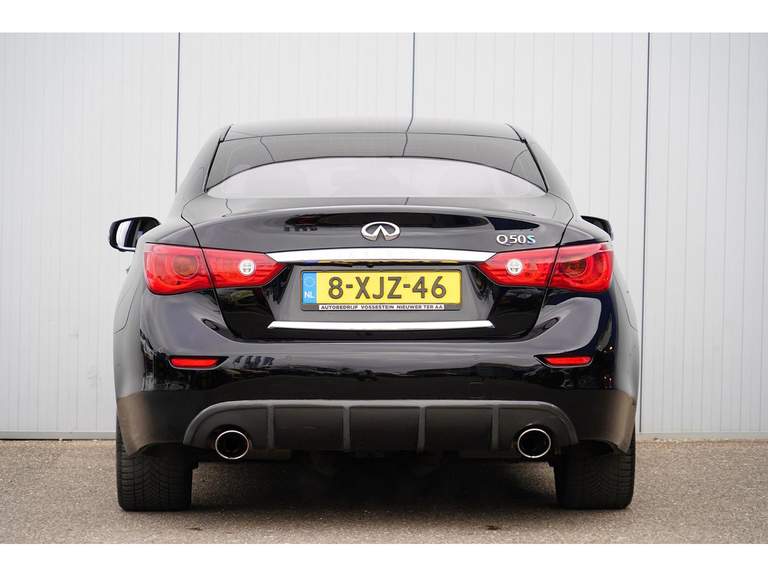 Infiniti