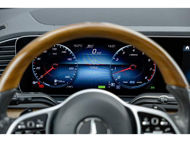 Mercedes-Benz Mercedes-Benz