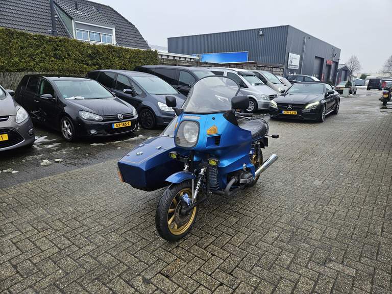 BMW