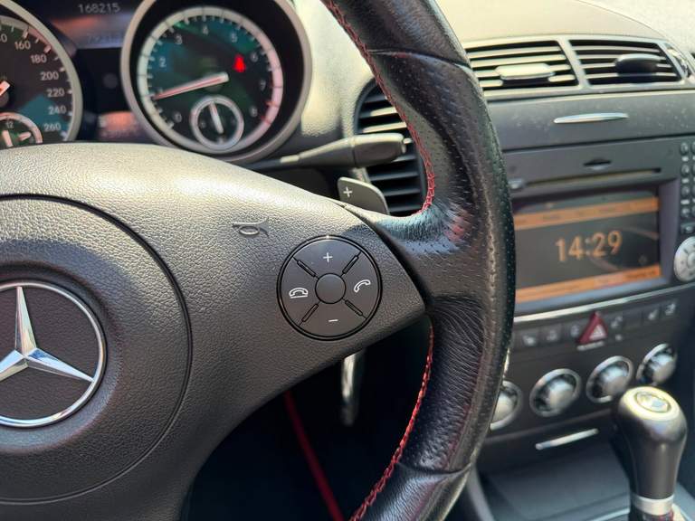 Mercedes-Benz Mercedes-Benz