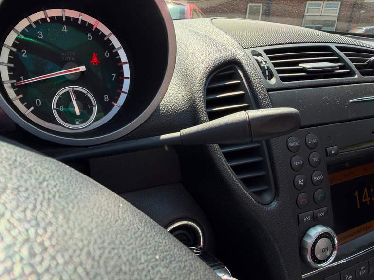 Mercedes-Benz Mercedes-Benz