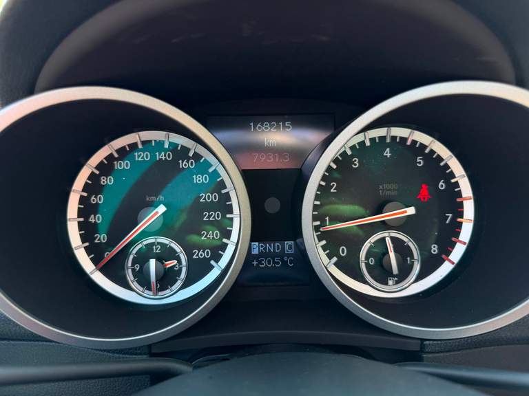 Mercedes-Benz Mercedes-Benz