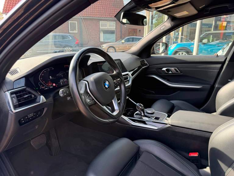 BMW BMW