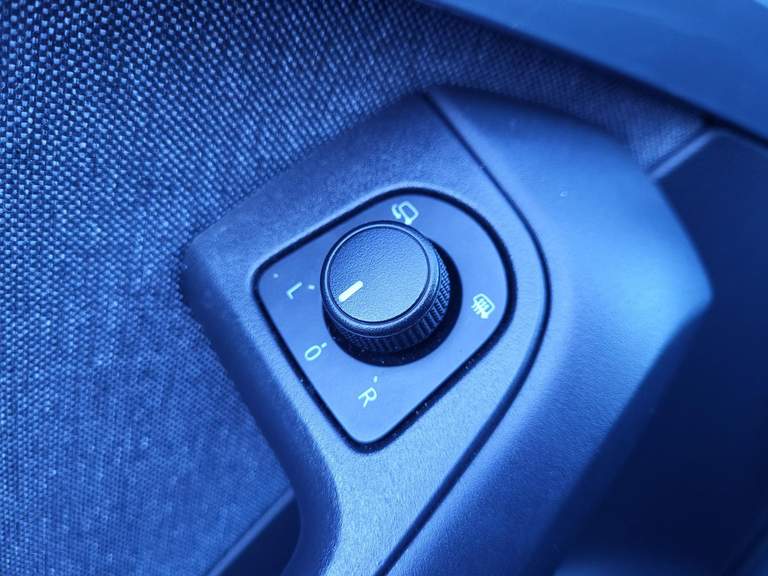 SEAT SEAT