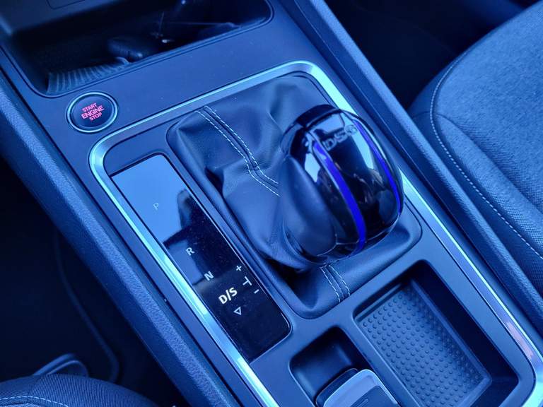 SEAT SEAT