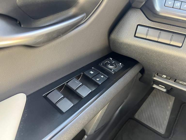 Lexus Lexus