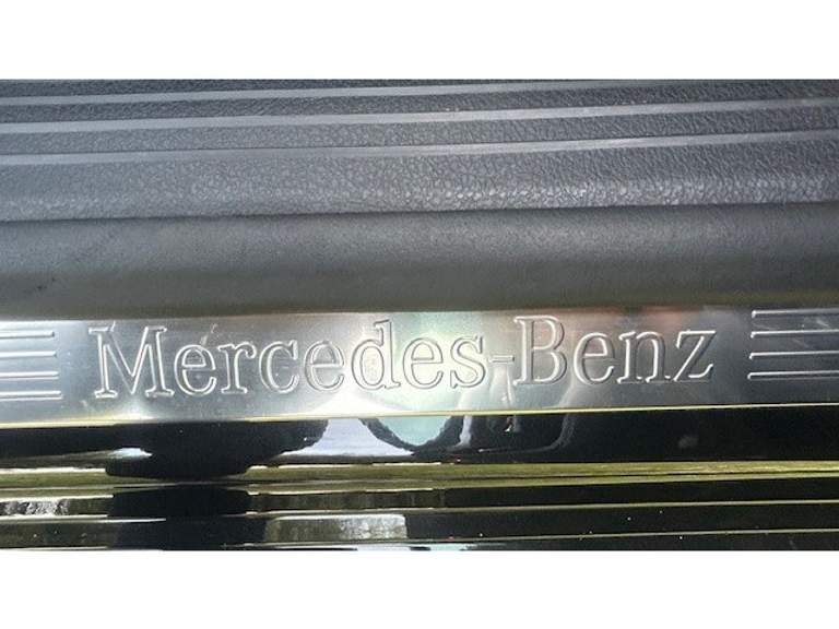 Mercedes-Benz Mercedes-Benz
