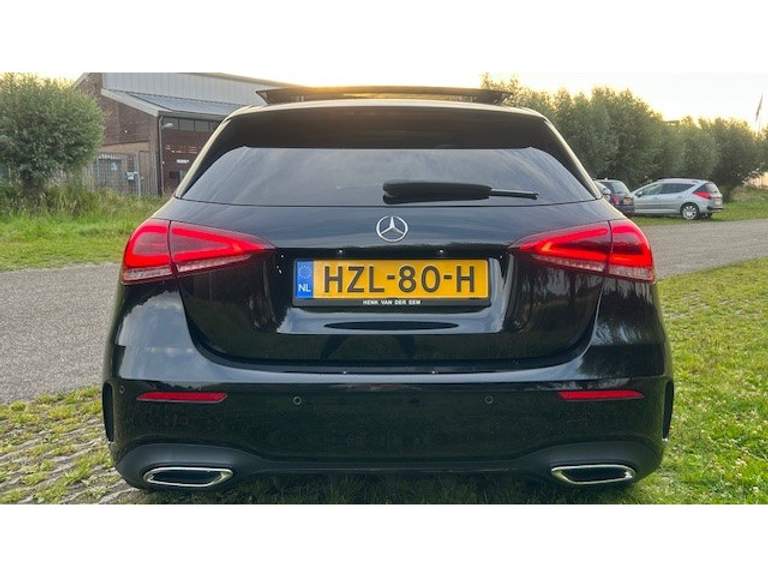 Mercedes-Benz Mercedes-Benz