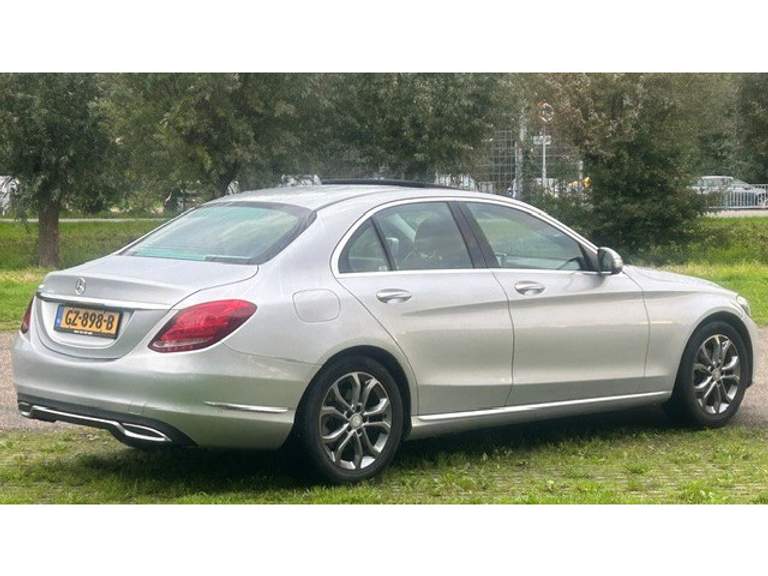 Mercedes-Benz Mercedes-Benz