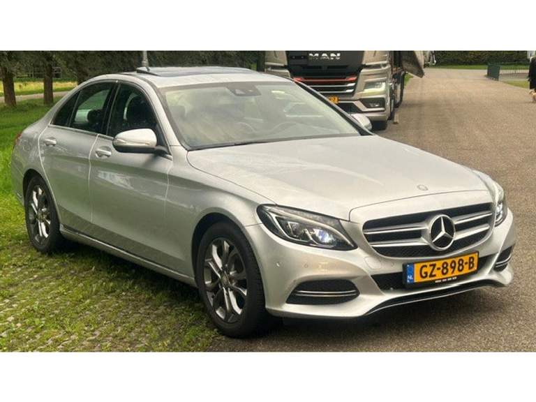 Mercedes-Benz Mercedes-Benz