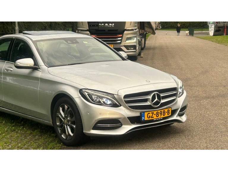 Mercedes-Benz Mercedes-Benz