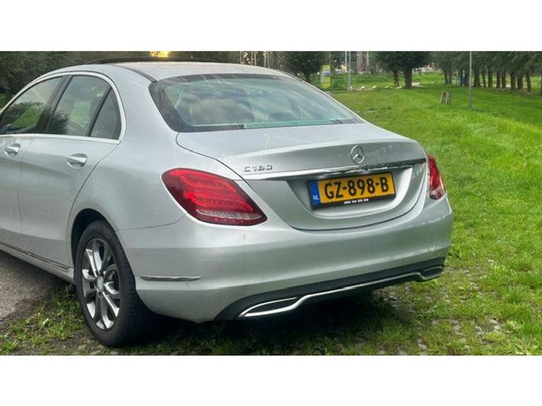Mercedes-Benz Mercedes-Benz