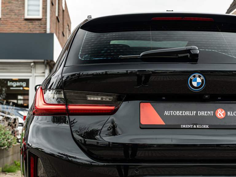 BMW BMW