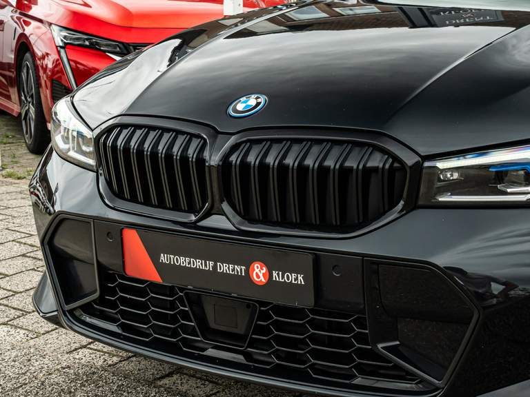 BMW BMW