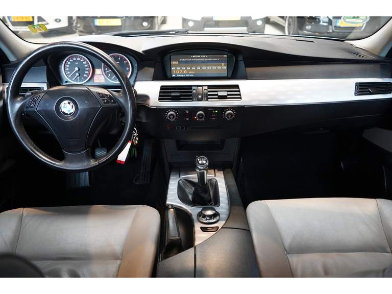 BMW BMW