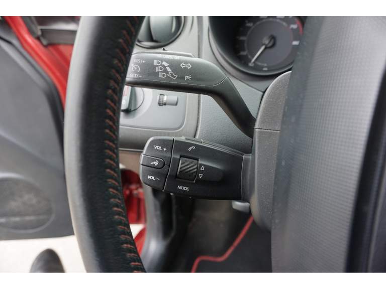 SEAT SEAT