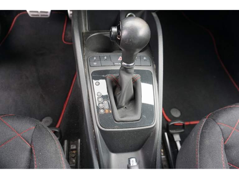 SEAT SEAT