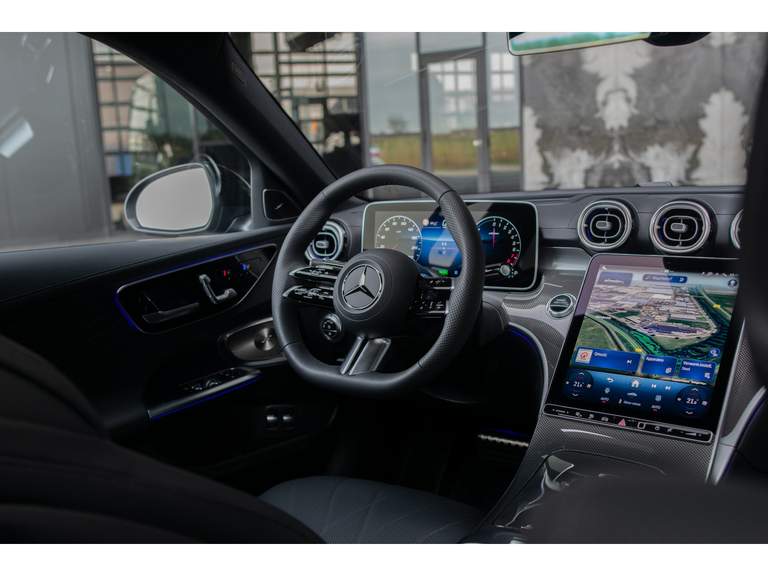 Mercedes-Benz Mercedes-Benz