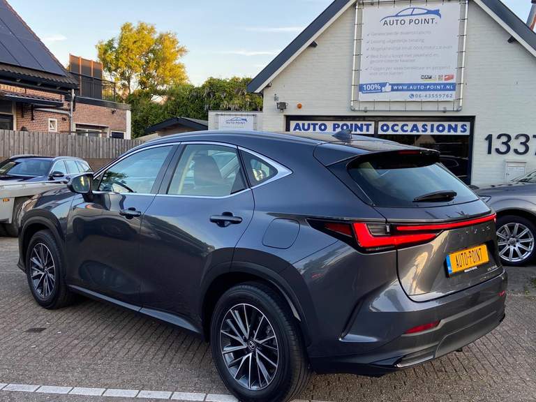 Lexus