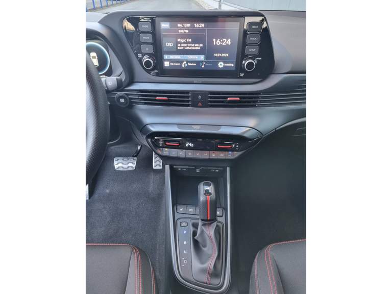 Hyundai Hyundai