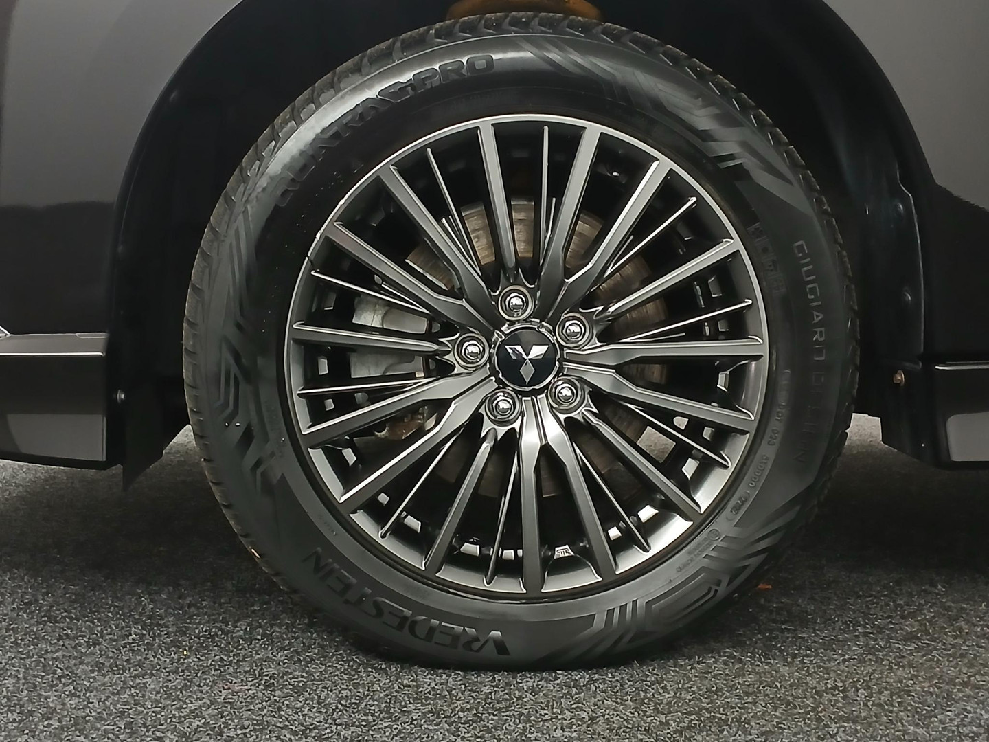 Mitsubishi Mitsubishi