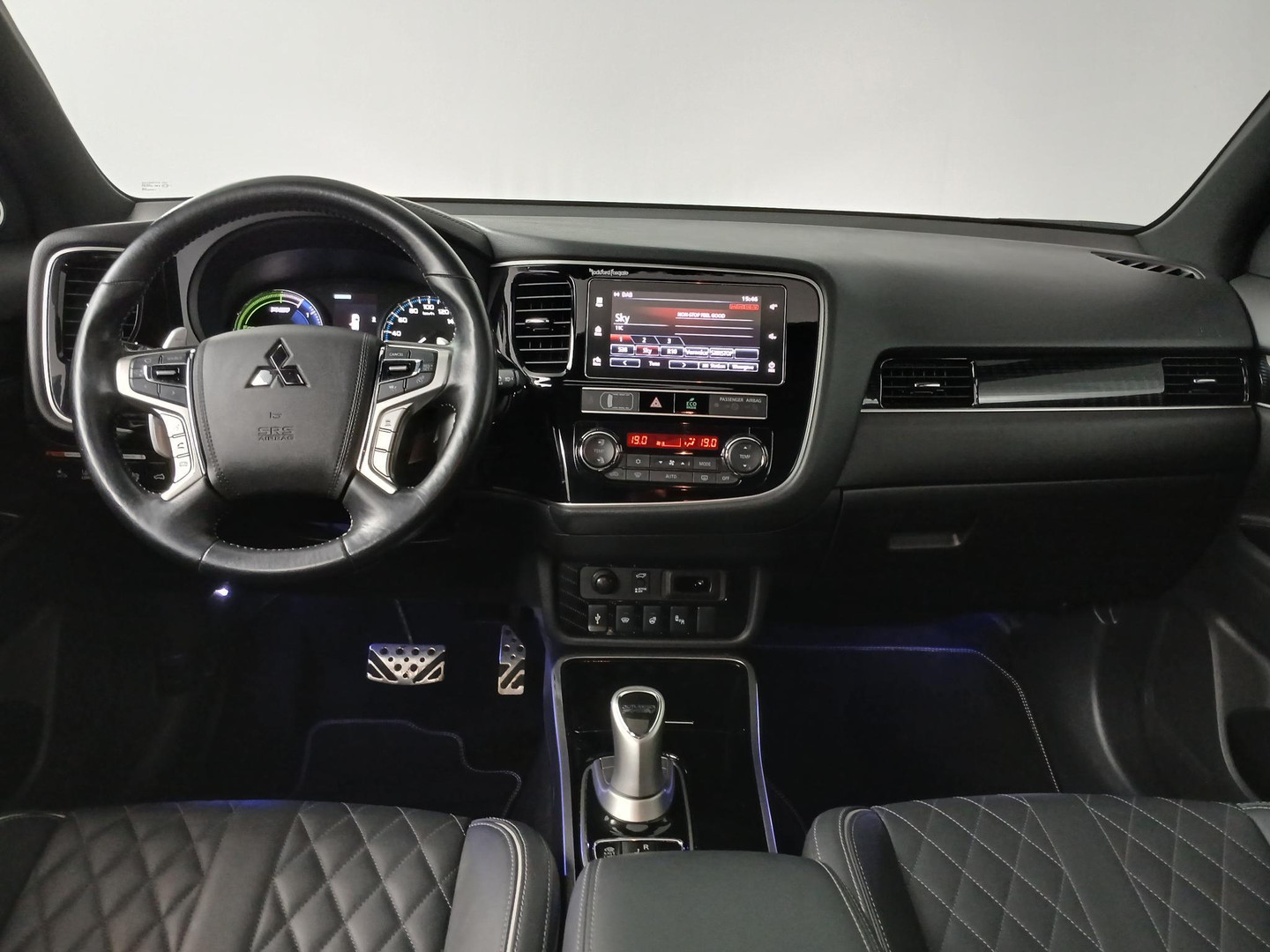 Mitsubishi Mitsubishi