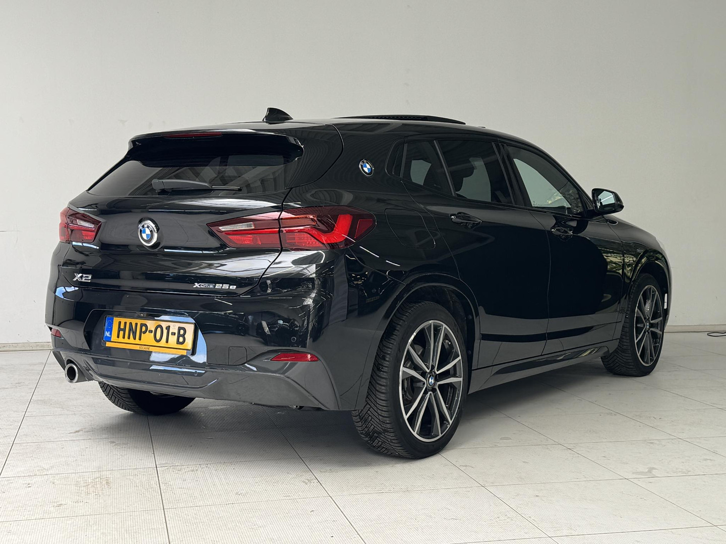 BMW
