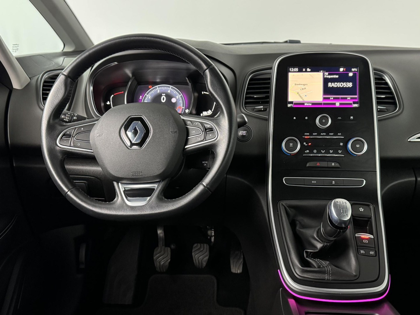 Renault Renault